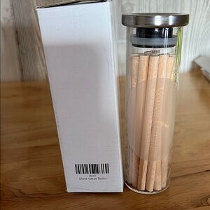 Young Living Rattan Sticks with Silver Lid
